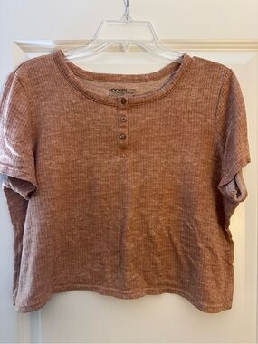 Jockey Short Sleeve Ribbed Henley Top in Brown